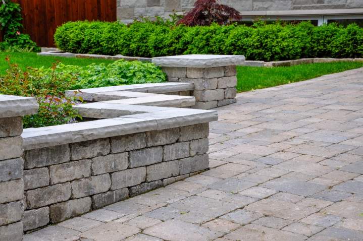 Installation de pavé uni, Saint-Lambert